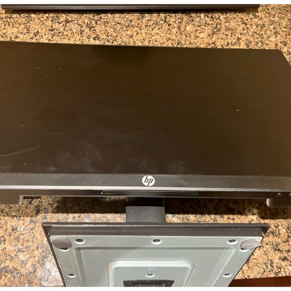2 HP P24 G4 23.8 Monitors